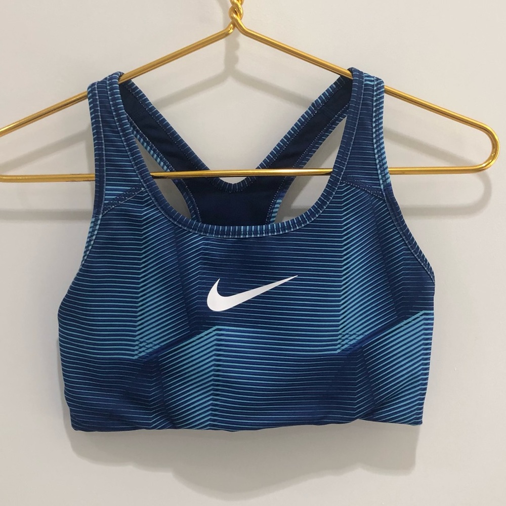 NWOT Nike Women’s Dri-Fit Blue Sports Bra